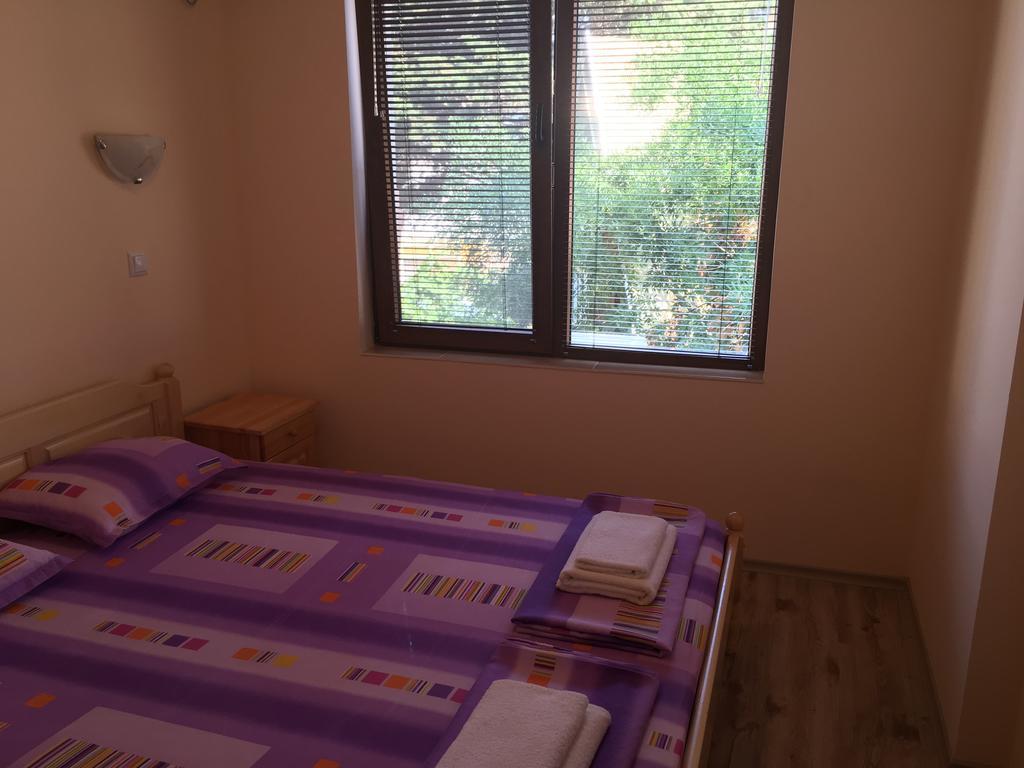 Apartment Martin Beach Pomorie Exterior photo