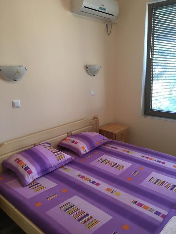 Apartment Martin Beach Pomorie Exterior photo